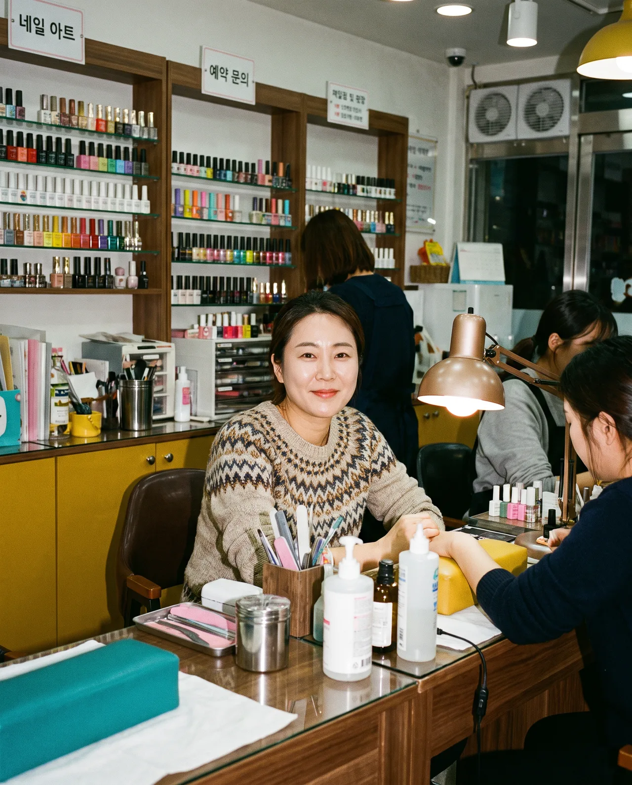 손끝네일 최민아 사장님